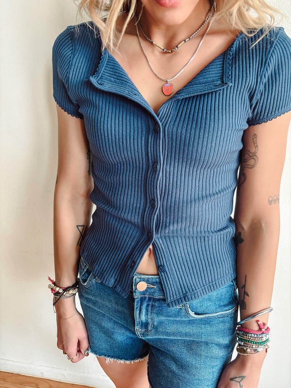 arlo-free-people-most-wanted-cardi