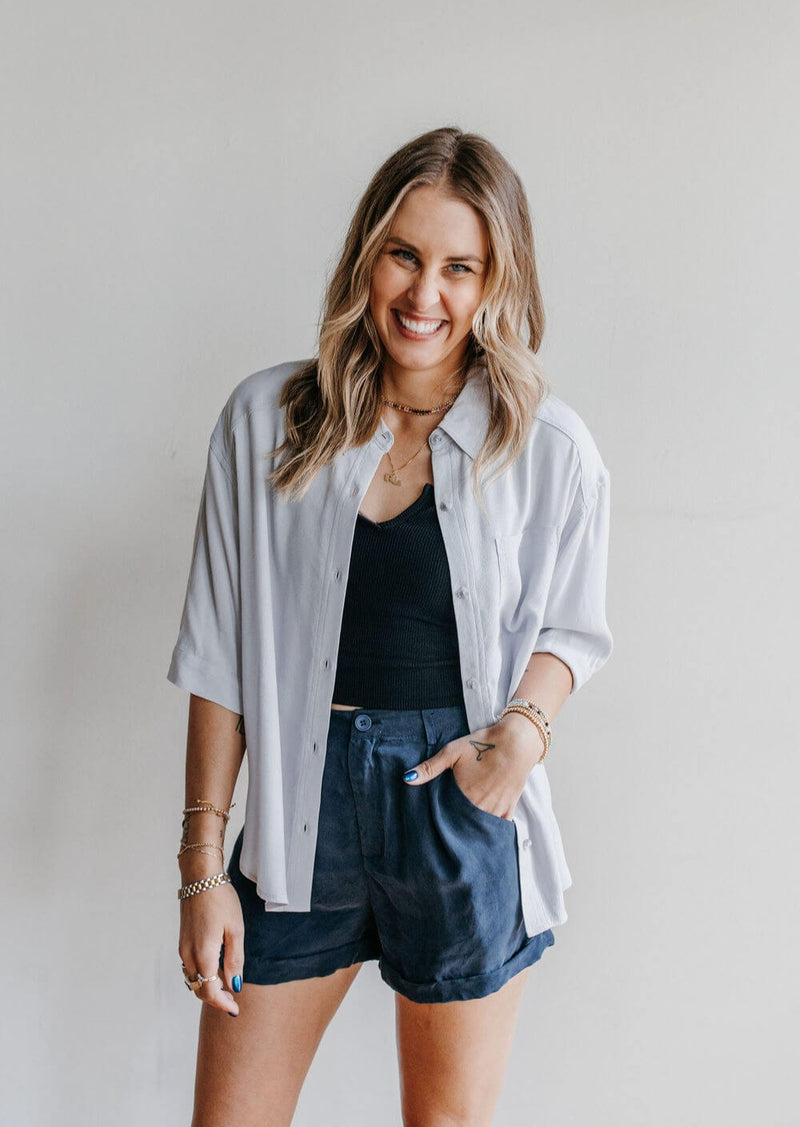 arlo-sadie-sage-navy-bella-cuffed-shorts
