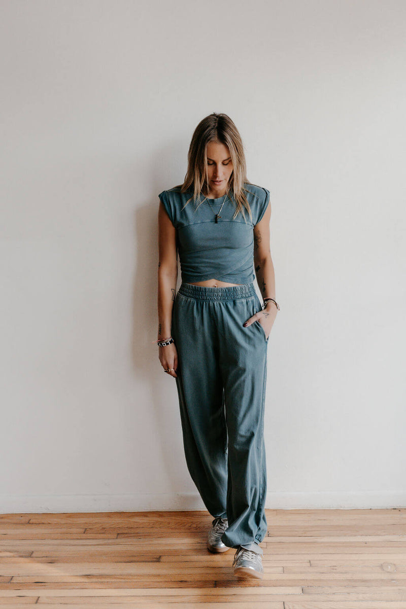 arlo-free-people-hot-shot-crossover-set