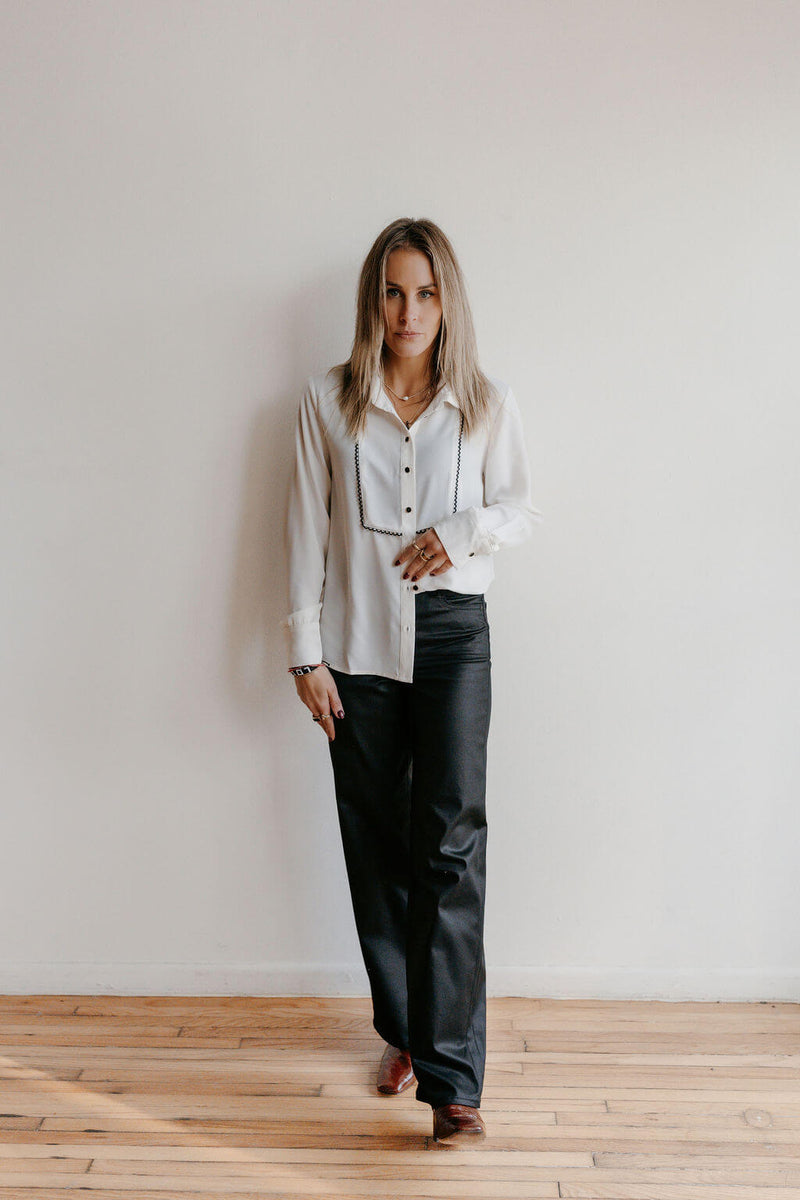 arlo-velvet-heart-aviana-blouse