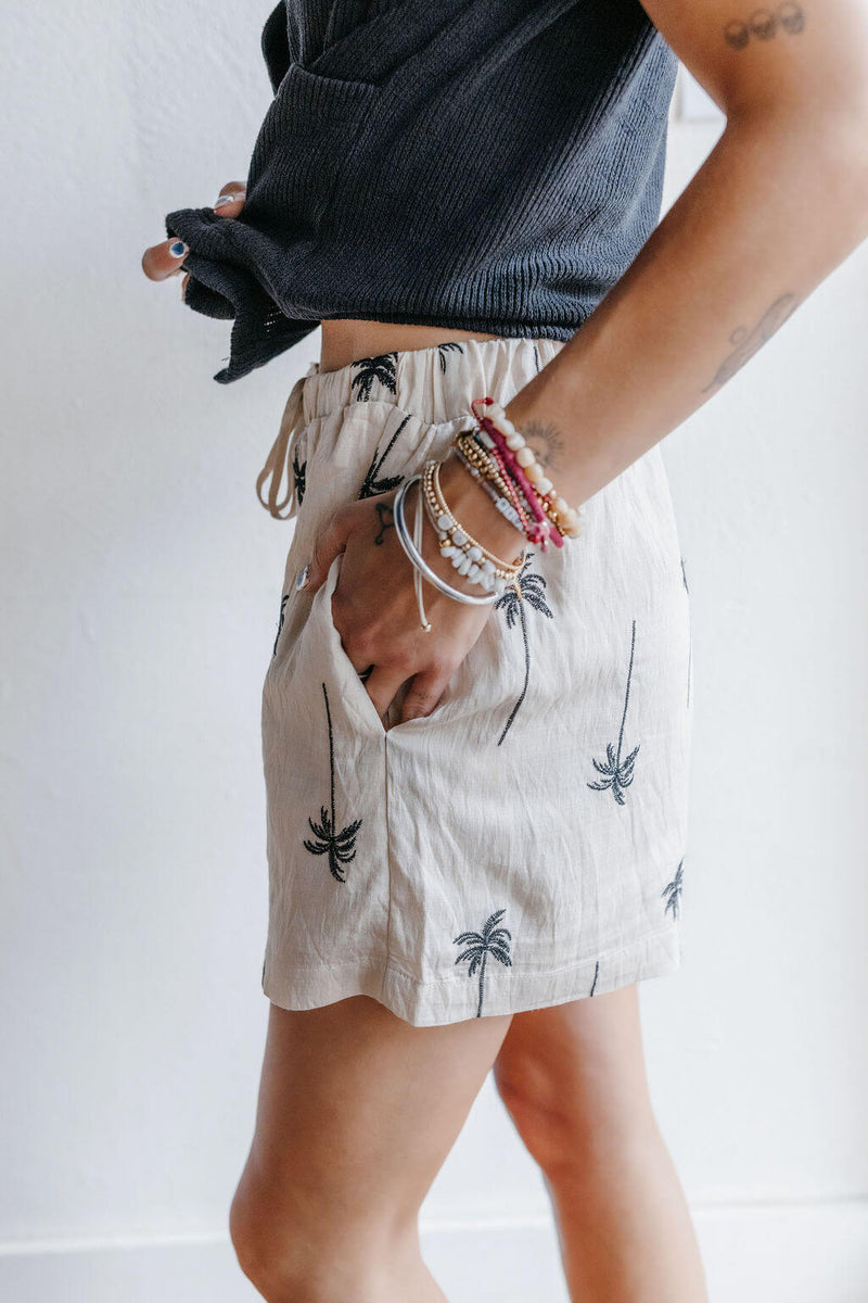 arlo-tropical-sand-shorts