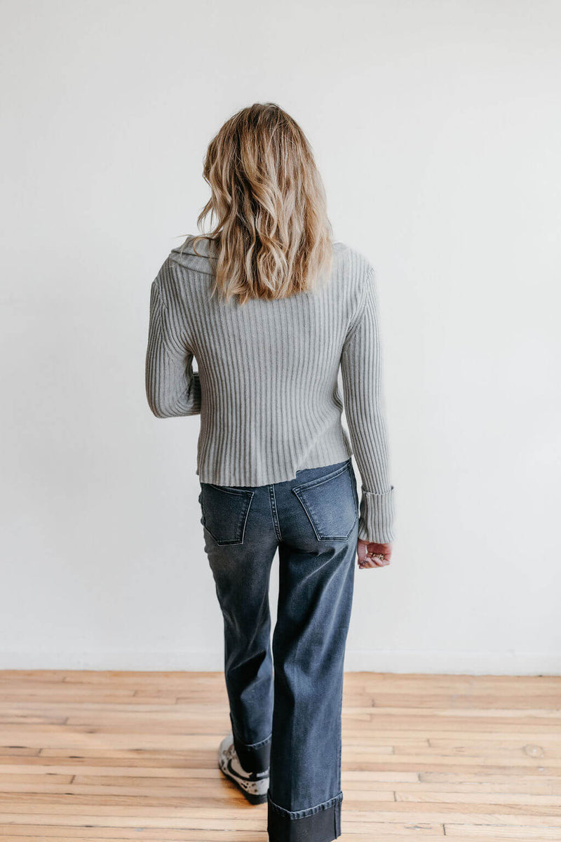 arlo-deluc-matt-zip-up-cardigan