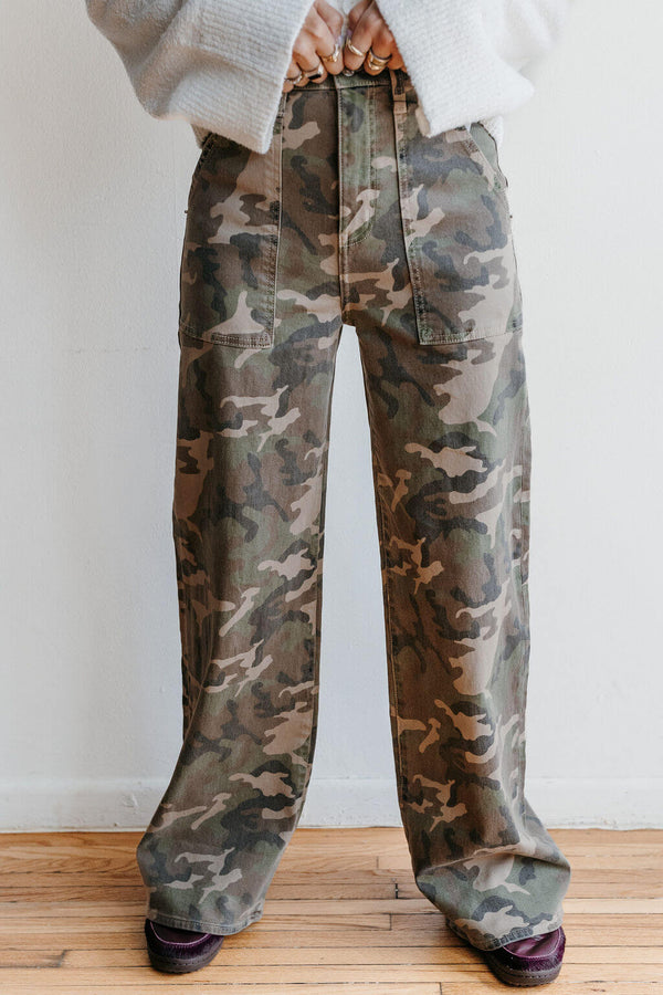 arlo-daze-rowen-far-out-patch-pocket-wide-leg