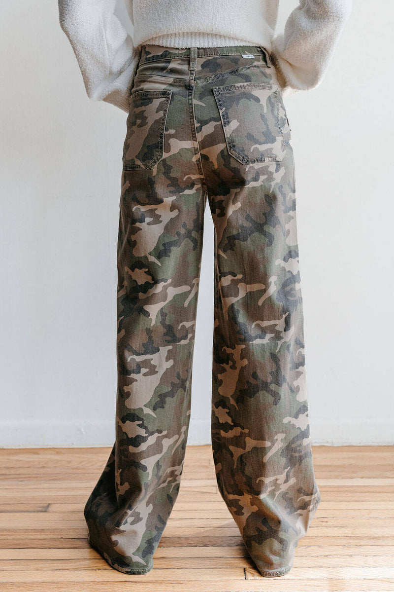 arlo-daze-rowen-far-out-patch-pocket-wide-leg
