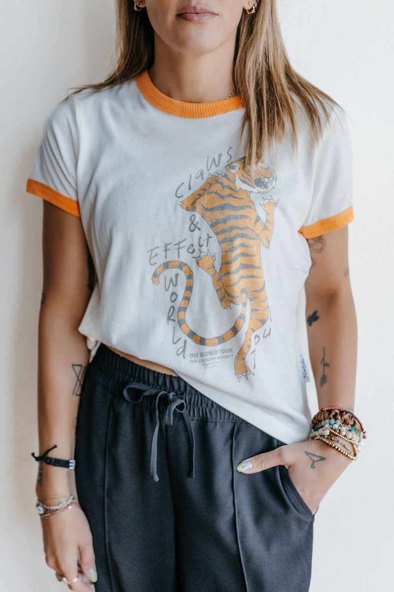 arlo-laundry-room-claws-and-effect-world-tour-perfect-ringer-tee