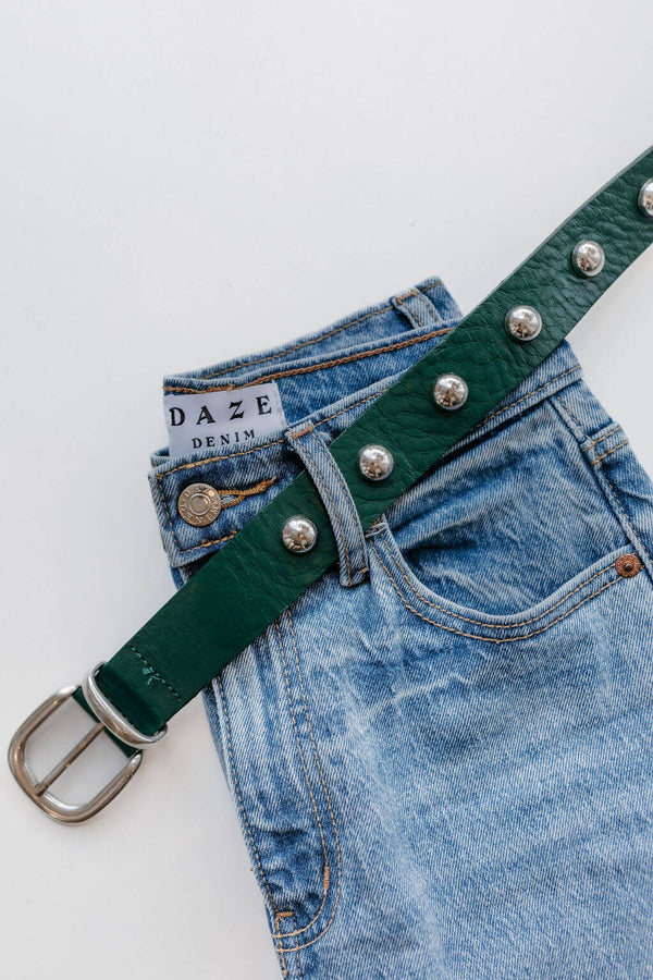 arlo-free-people-rhodes-stud-belt-emerald
