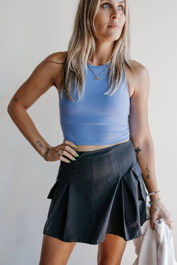 arlo-pleated-active-cargo-skort-black