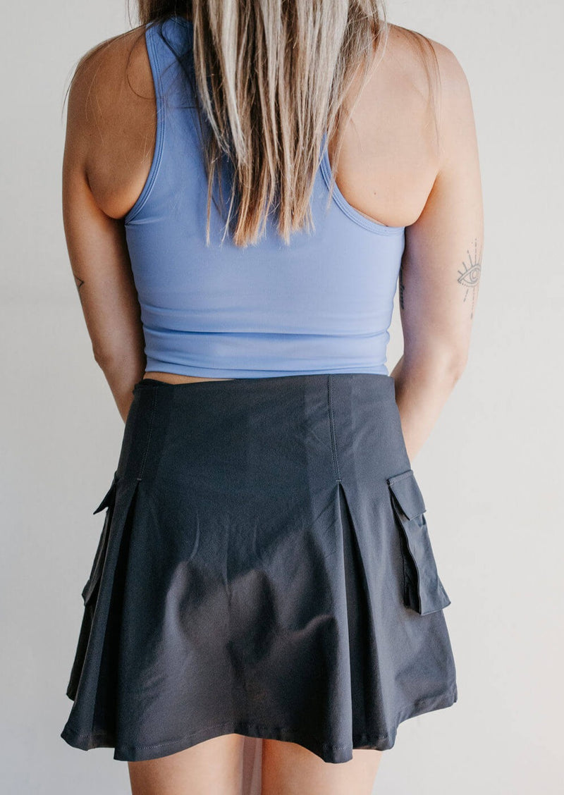 arlo-pleated-active-cargo-skort-black