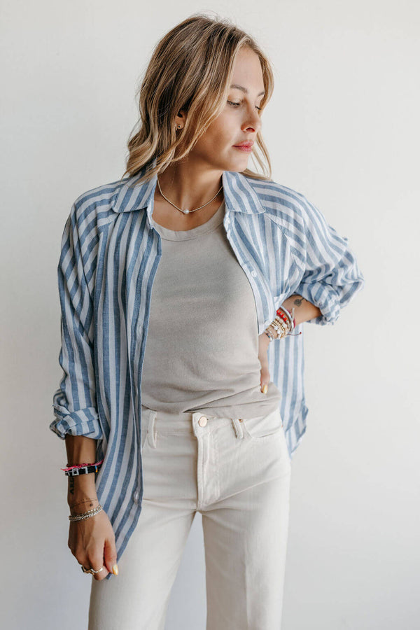  arlo-z-supply-perfect-linen-striped-top