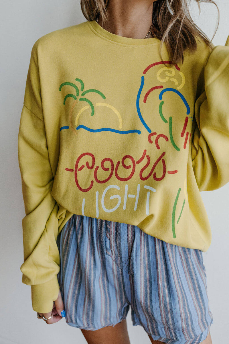 arlo-laundry-room-polly-wants-a-coors-light-pullover-vintage-neon-yellow
