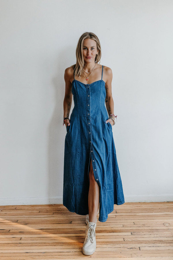 arlo-z-supply-angel-eyes-denim-midi-dress
