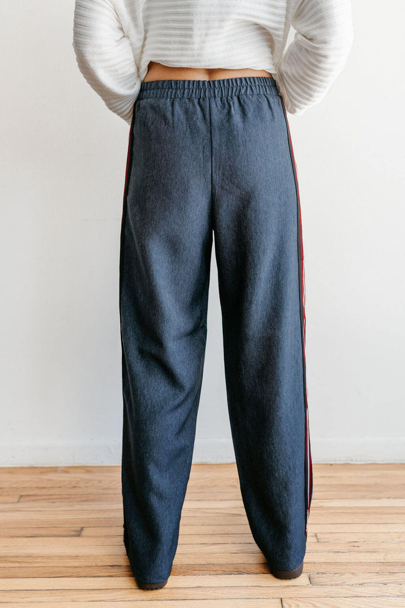arlo-dex-side-stripe-wide-leg-trouser