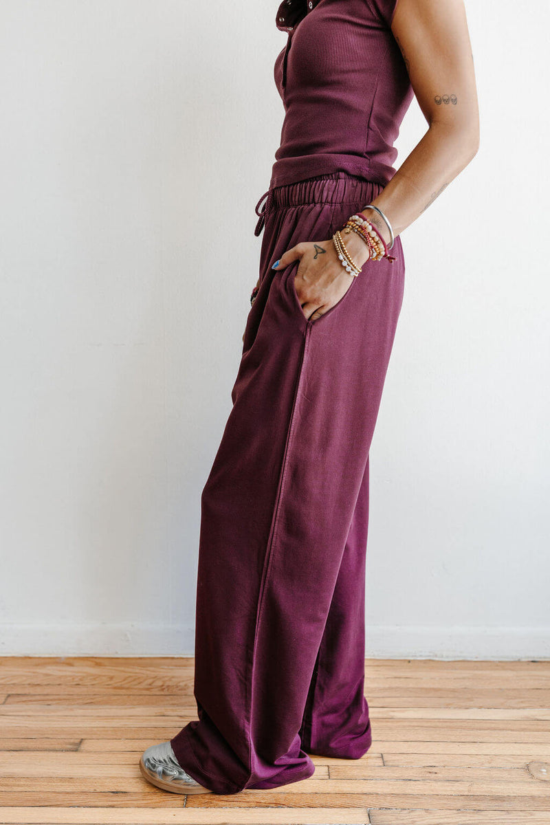 arlo-la-biz-wine-wide-legs