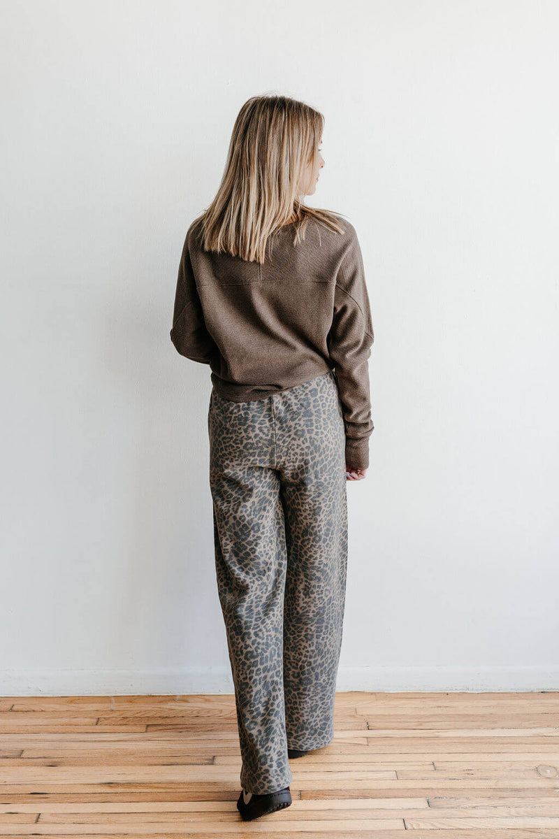 arlo-z-supply-hunter-knit-leopard-pant
