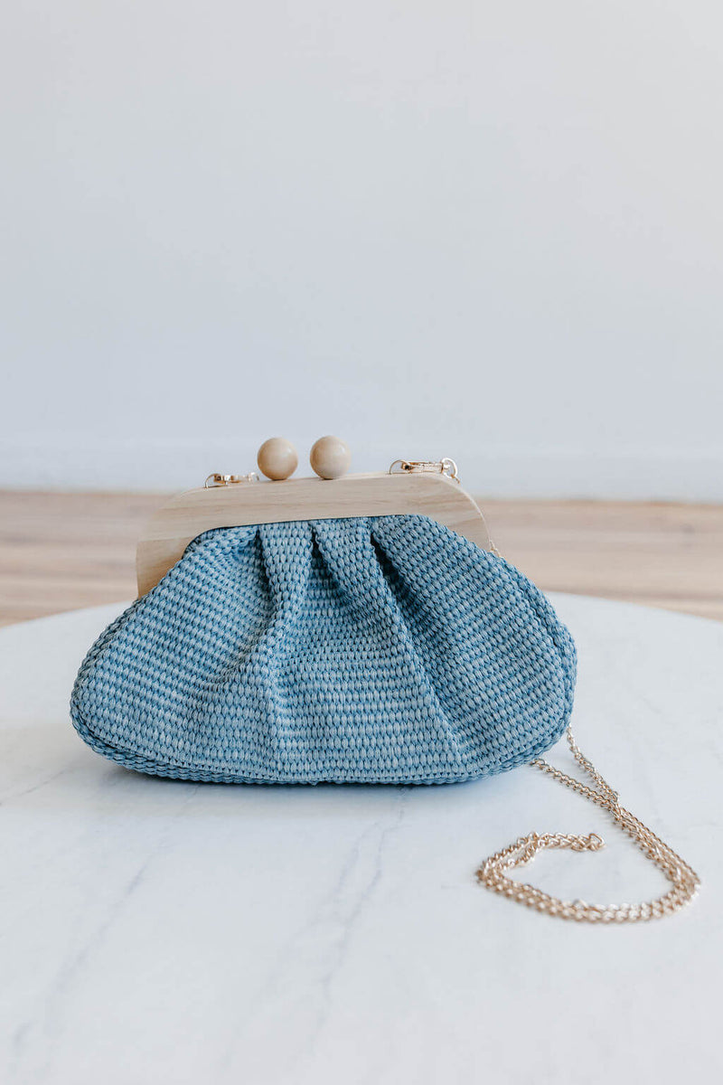 arlo-vogueista-wooden-frame-clutch