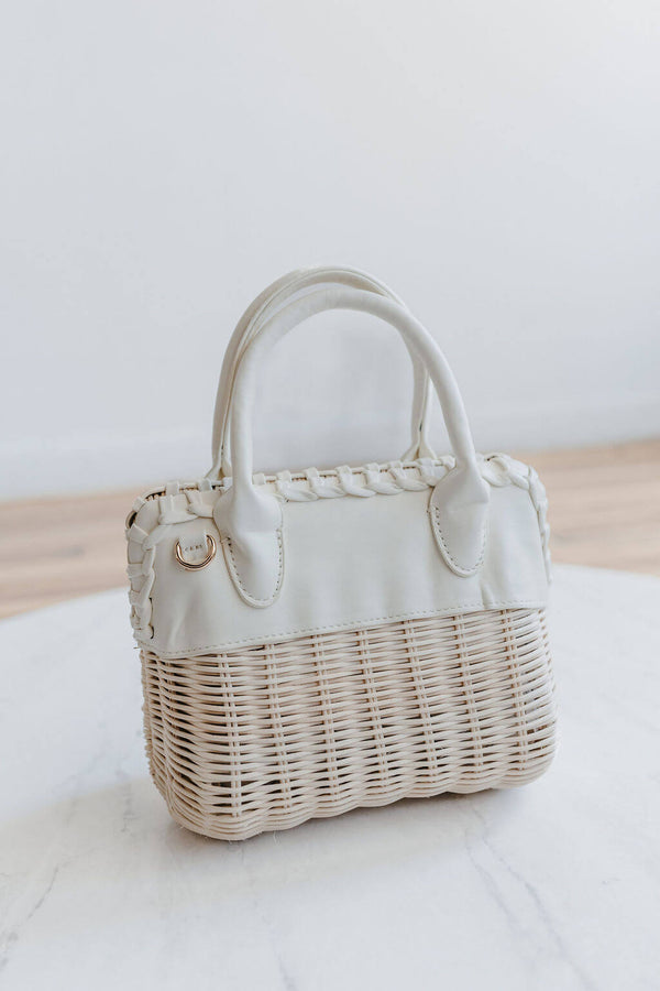 arlo-maya-crossbody-white-wicker-bag