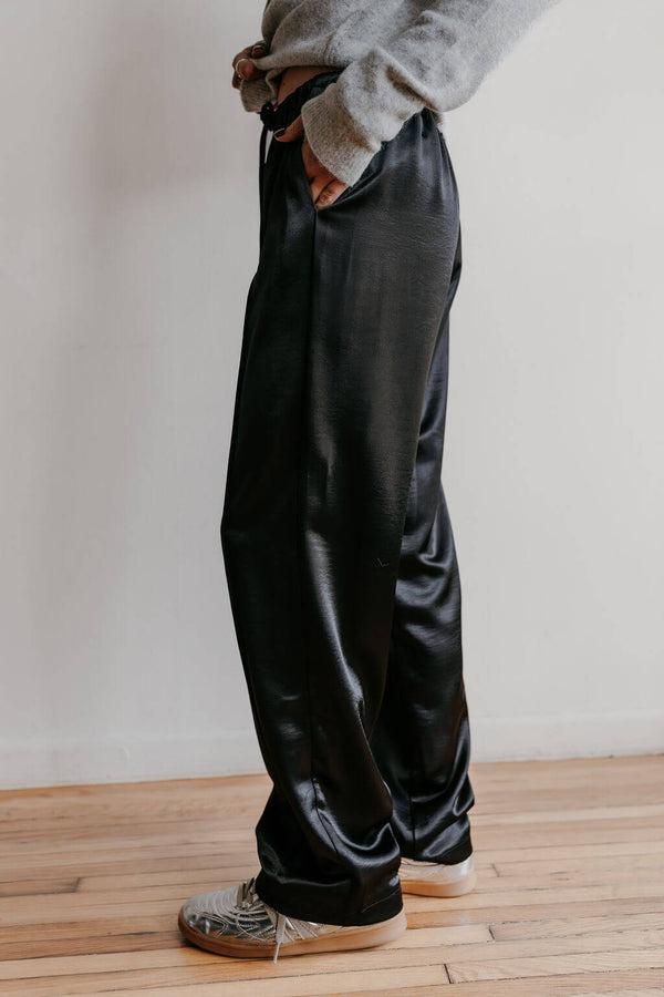 arlo-velvet-heart-kaya-pull-on-satin-pant