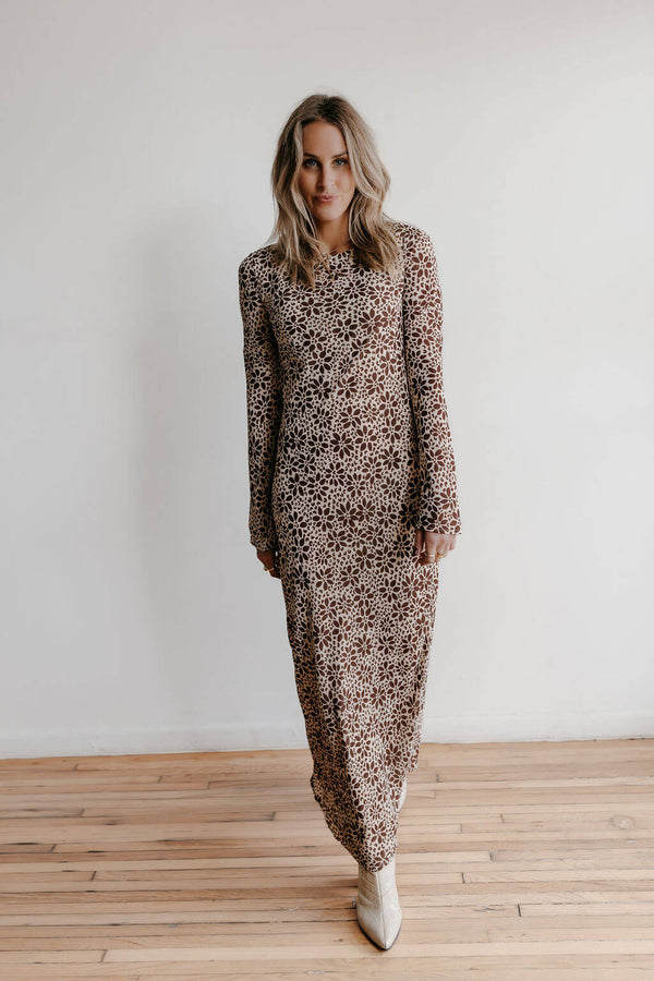 arlo-z-supply-campbell-floral-maxi-dress