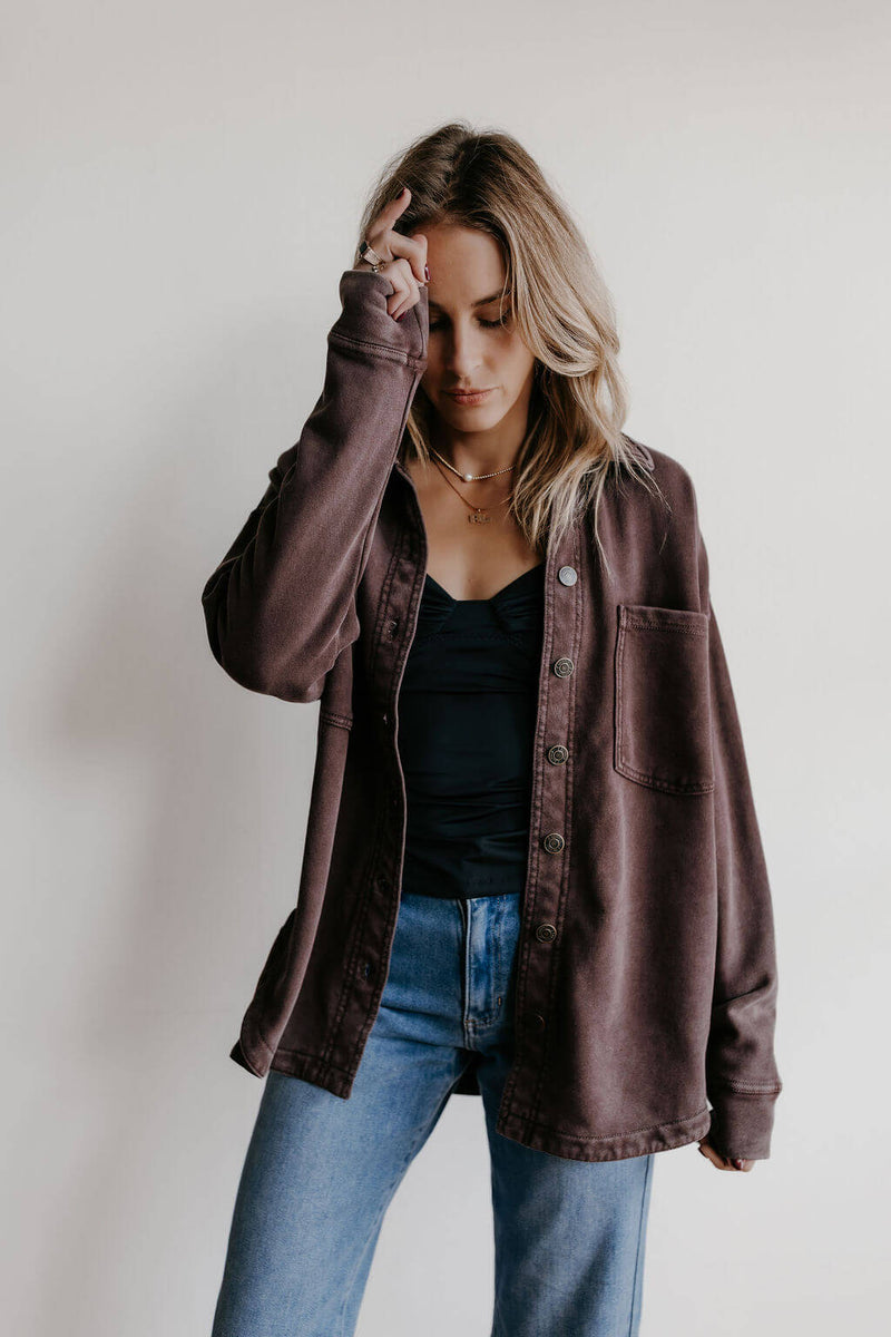 arlo-z-supply-all-day-knit-jacke-chocolate-cherry
