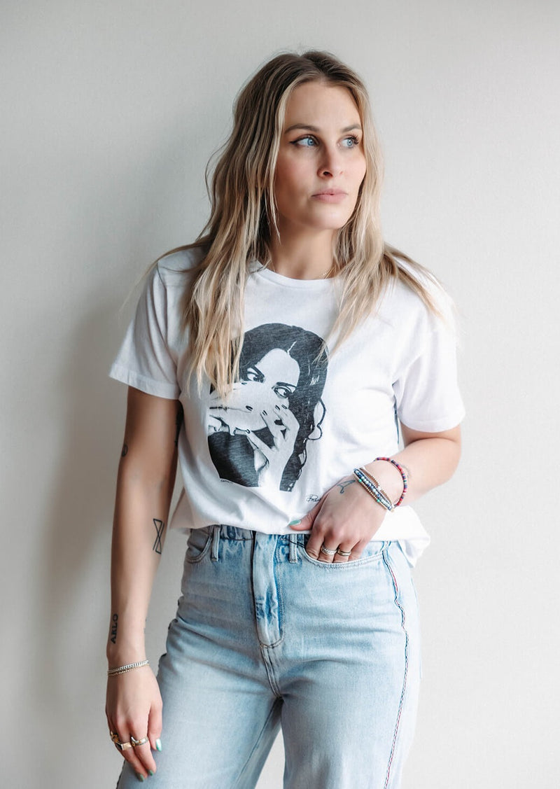 arlo-smile-embroidery-tee-set