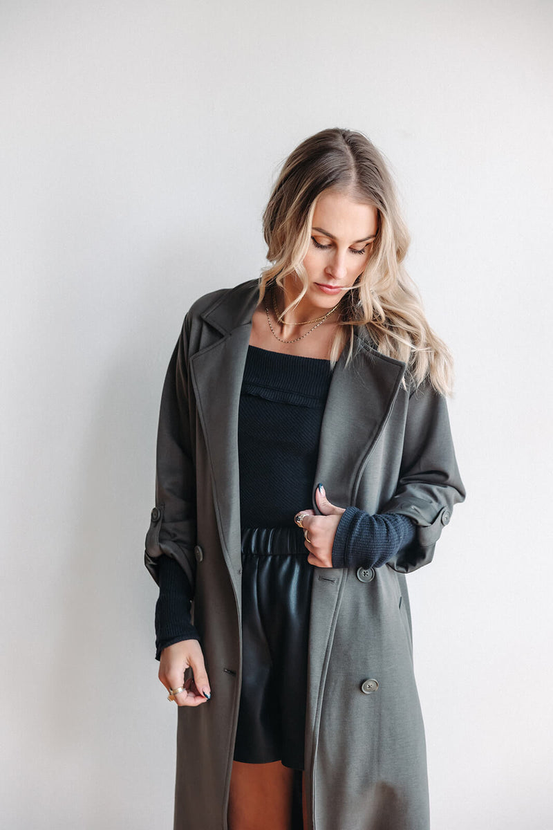 arlo-dex-double-breasted-knit-trench