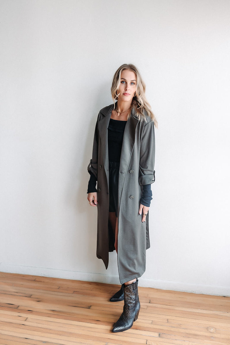 arlo-dex-double-breasted-knit-trench