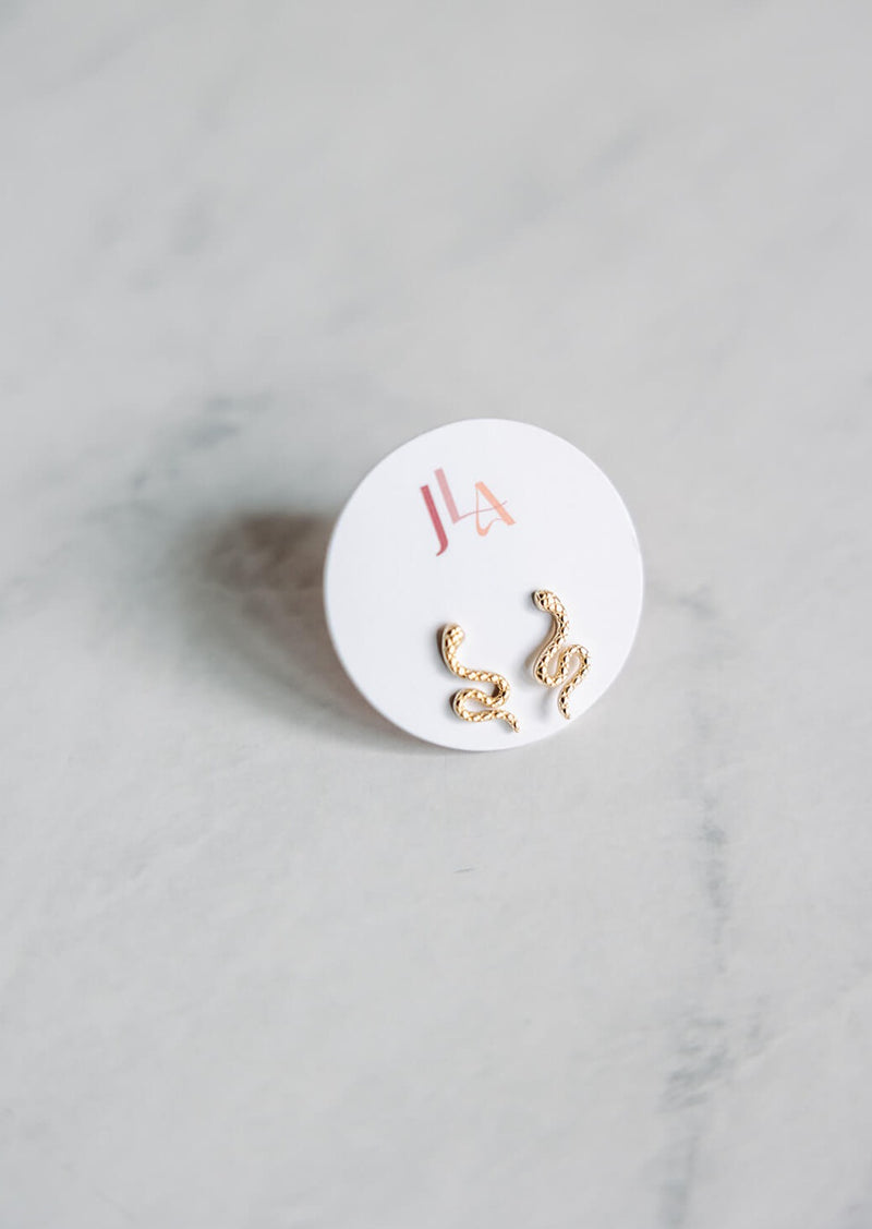 arlo-jurate-jla-arya-studs-serpent-gold-stud-earrings