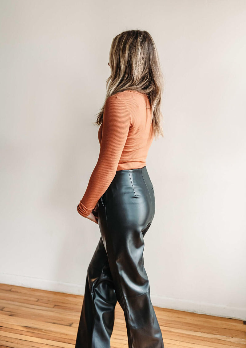 Z Supply Lilah Rib Long Sleeve Bodysuit
