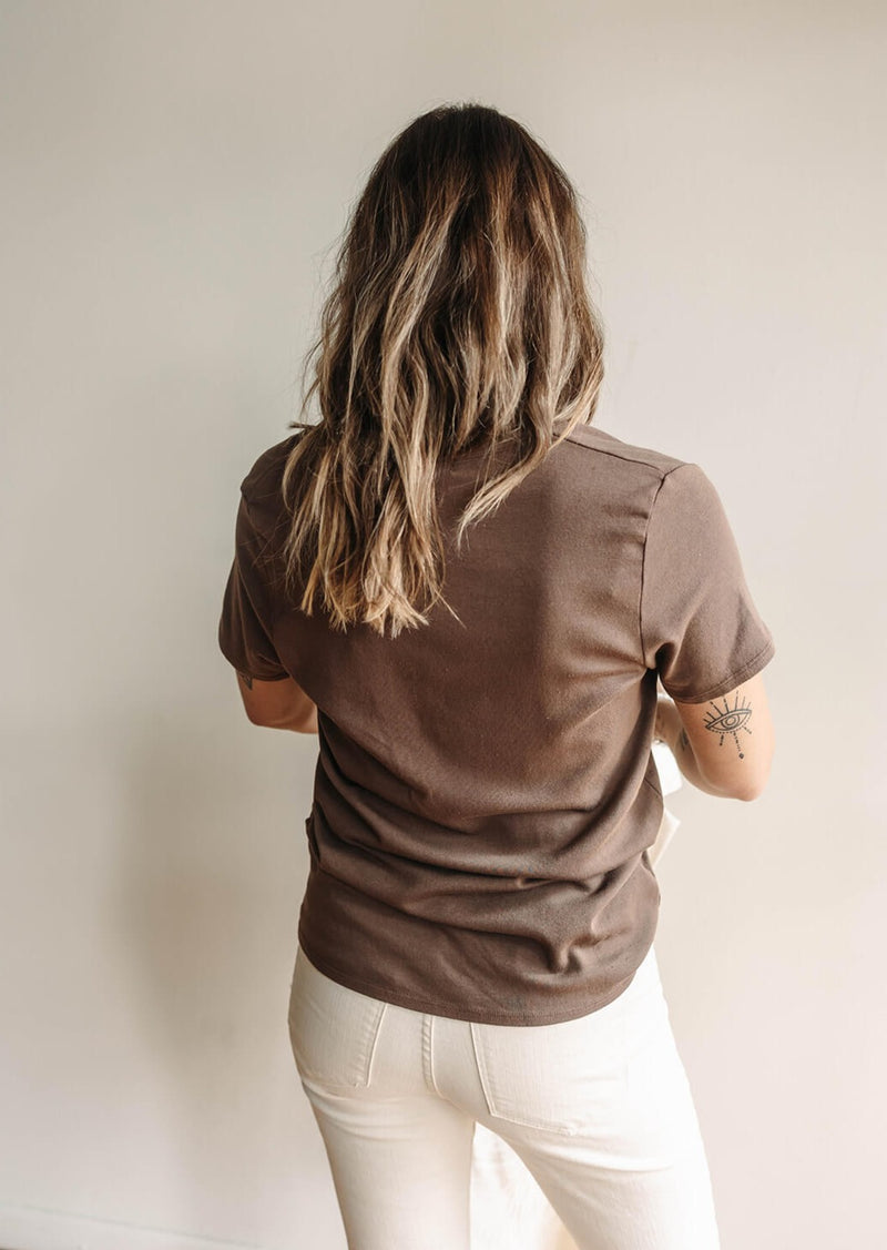 arlo-v-neck-short-sleeve-tee-brown