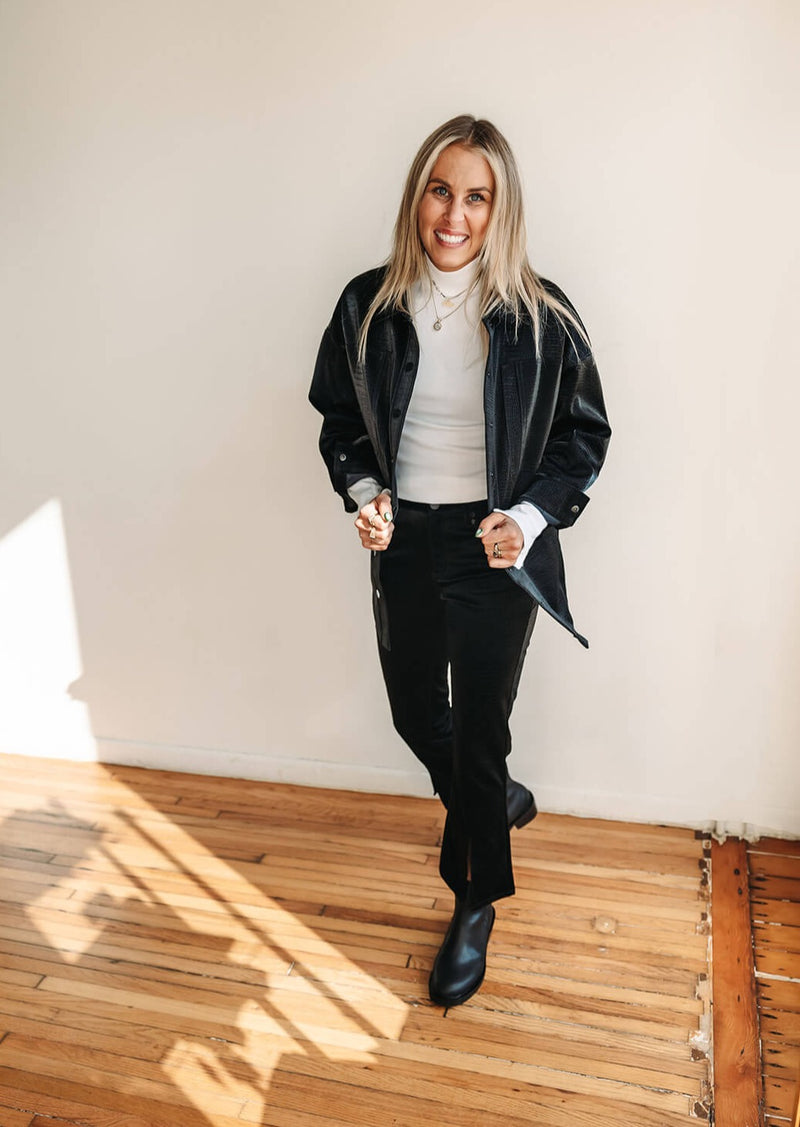 arlo-dear-john-jeanne-cropped-flare-embossed-black