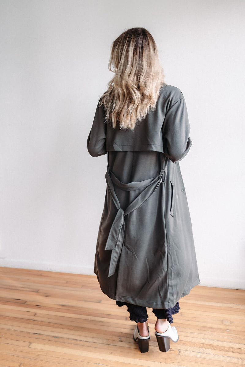 arlo-dex-double-breasted-knit-trench