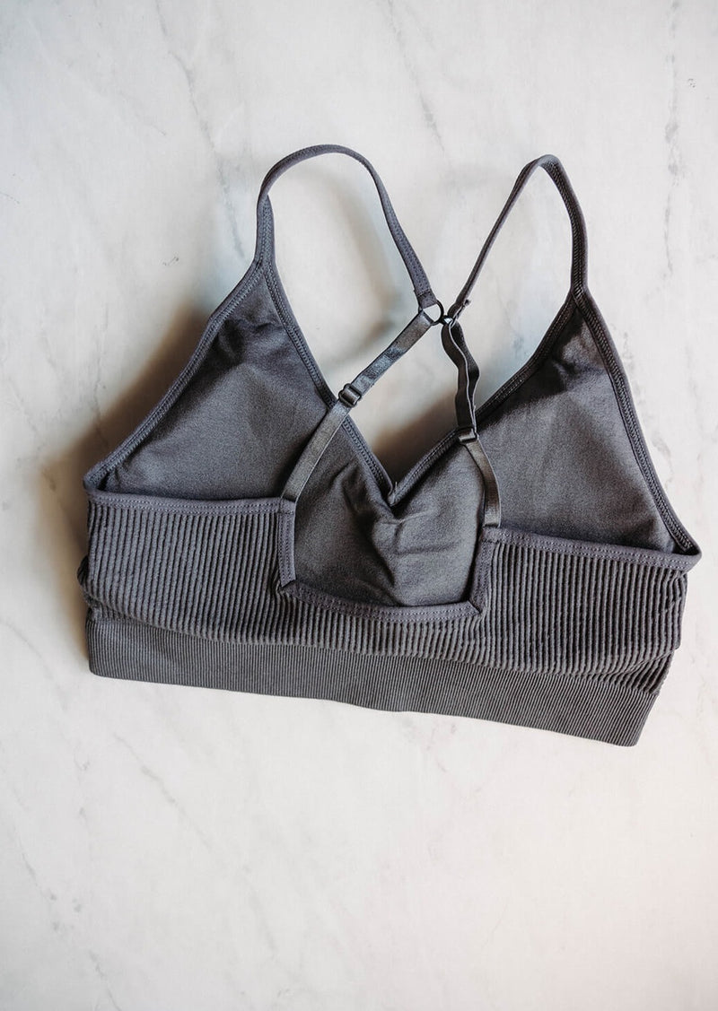 arlo-ribbed-seamless-bralette-v-neck-racer-back-straps