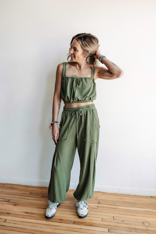 arlo-project-social-t-serenity-textured-jogger-rosemary
