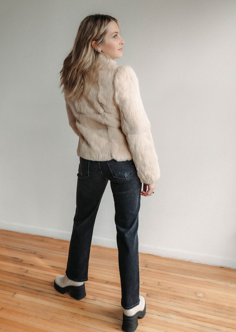 arlo-vintage-rabbit-fur-mob-wives