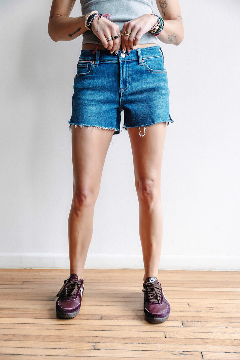 arlo-dear-john-gigi-denim-short-in-lorain