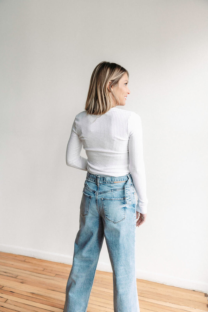 arlo-project-social-t-rae-scoop-neck-longsleeve