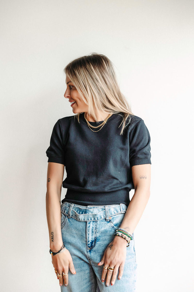 arlo-project-social-t-beau-short-sleeved-pullover-black