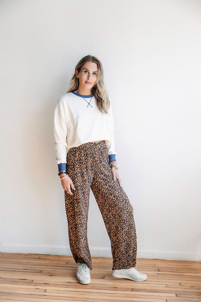 arlo-mus-and-bombon-borocay-pullover