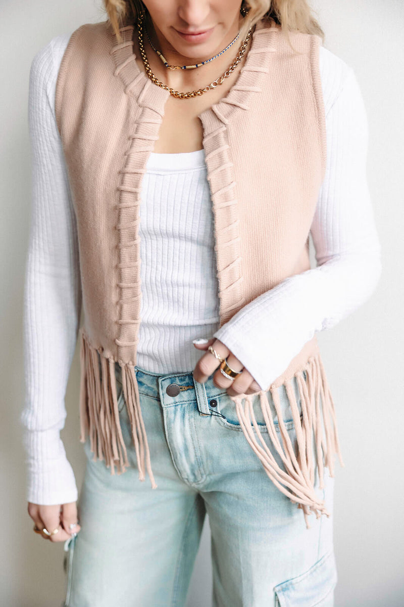 arlo-dear-john-cheyenne-vest