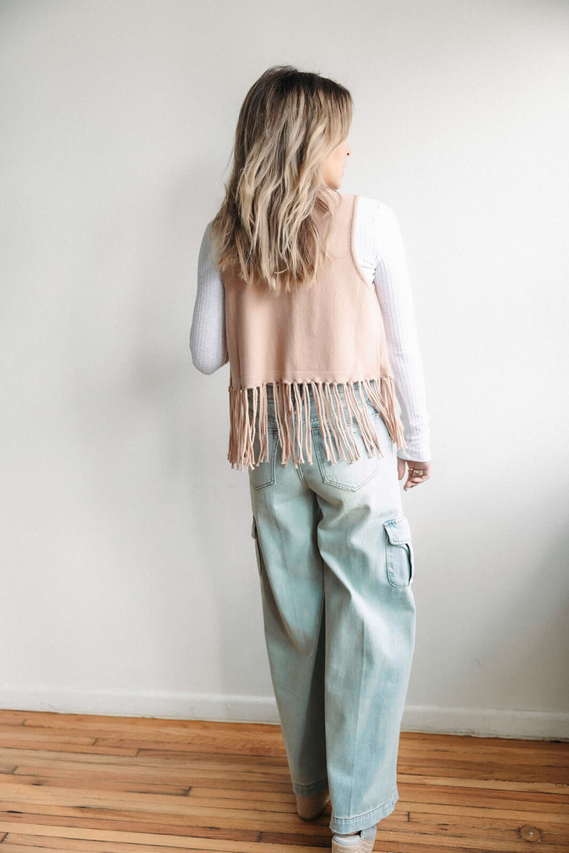 arlo-dear-john-cheyenne-vest