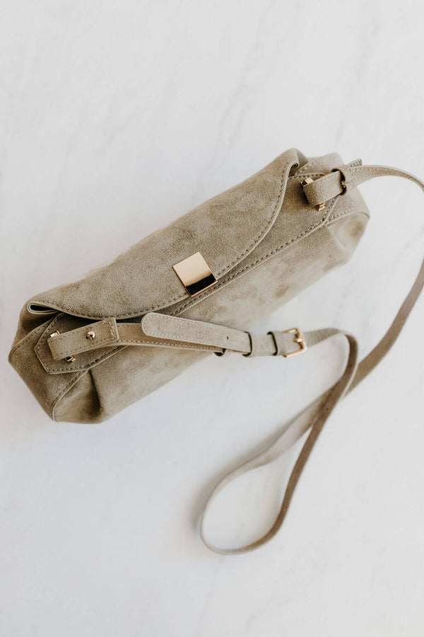 arlo-lizzie-crossbody-sage