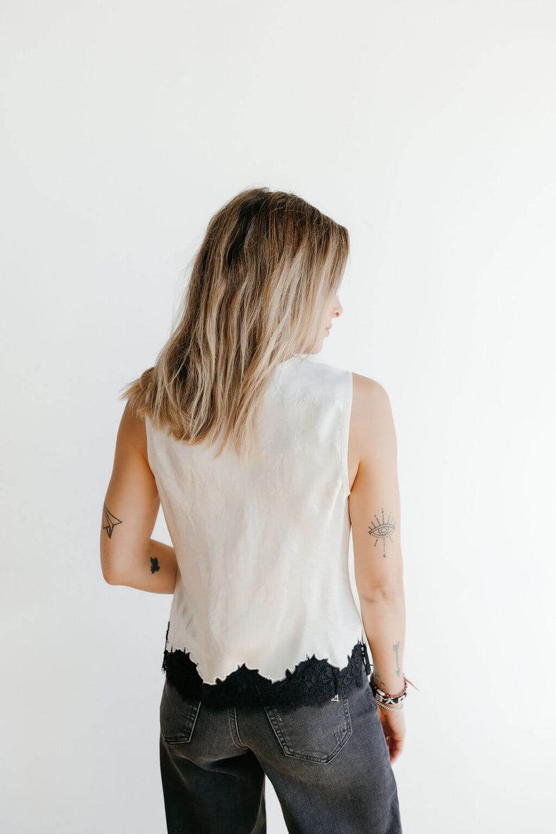 arlo-velvet-heart-merida