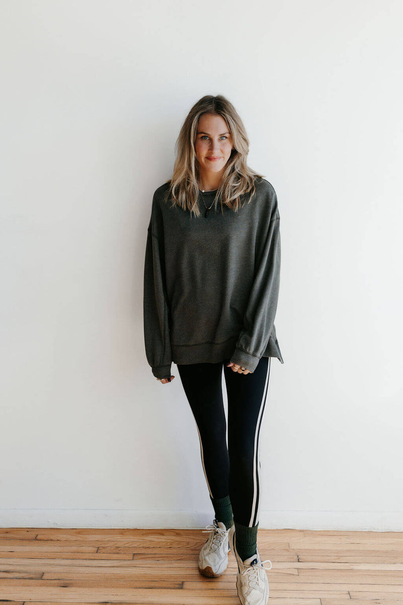 arlo-z-supply-modern-weekender-artichoke