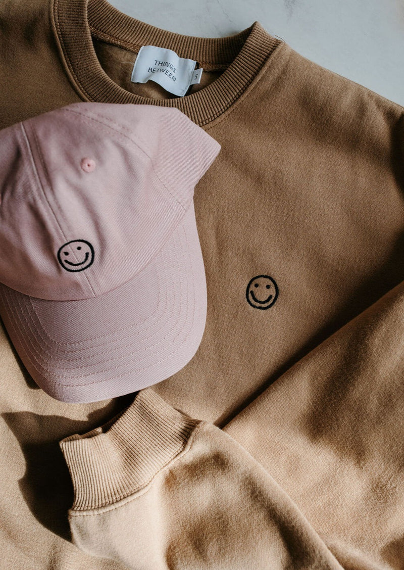 arlo-embroidered-smile-baseball-hat